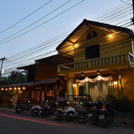 Pama Guesthouse 清邁 外观 照片