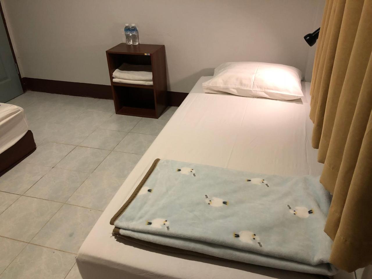 Pama Guesthouse 清邁 外观 照片